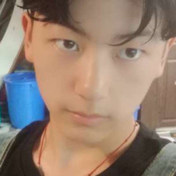 小丸子与辛勤的照片