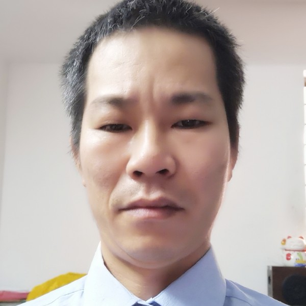 桃花大岛主的照片