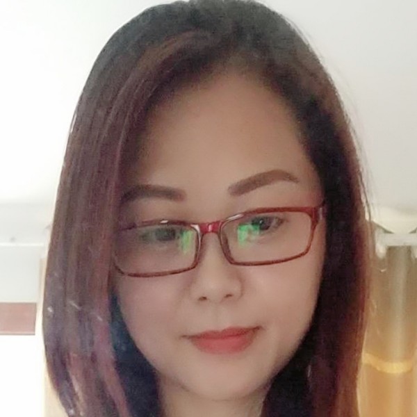 口红保卫一个人的照片