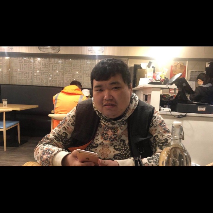 龙龙34的照片