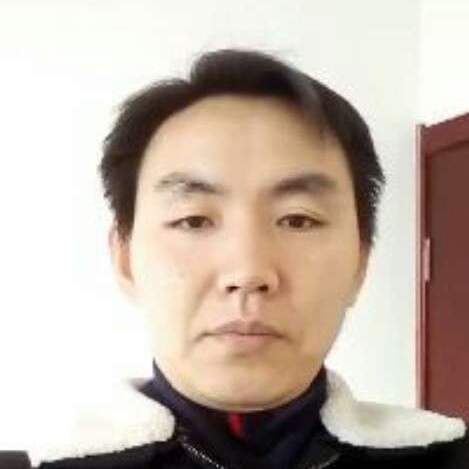 开放还小伙的照片