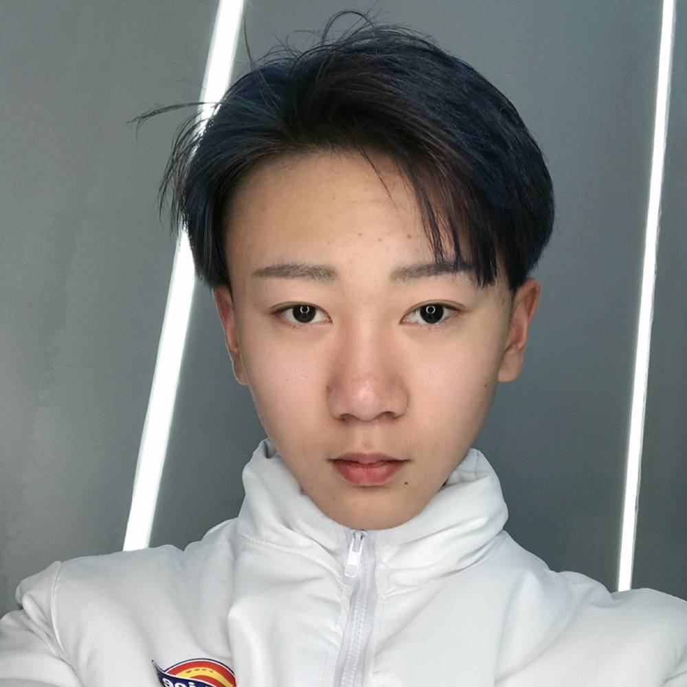 舒服爱蓝天的照片