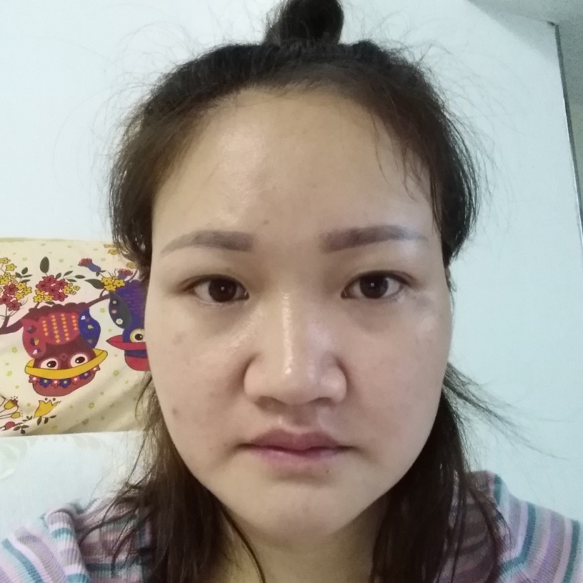 哭泣邂逅电脑的照片