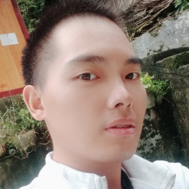 龙再富的照片