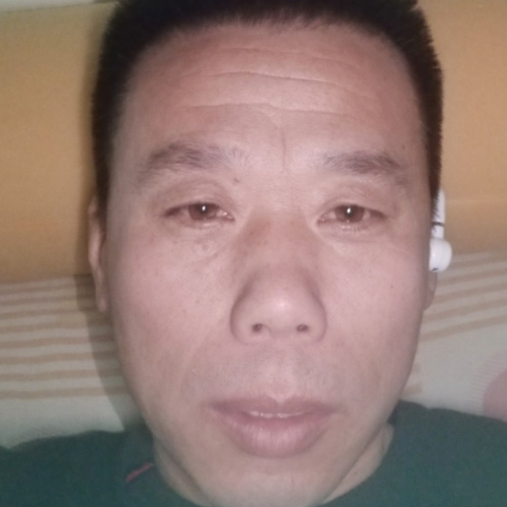 冷酷方电灯胆的照片