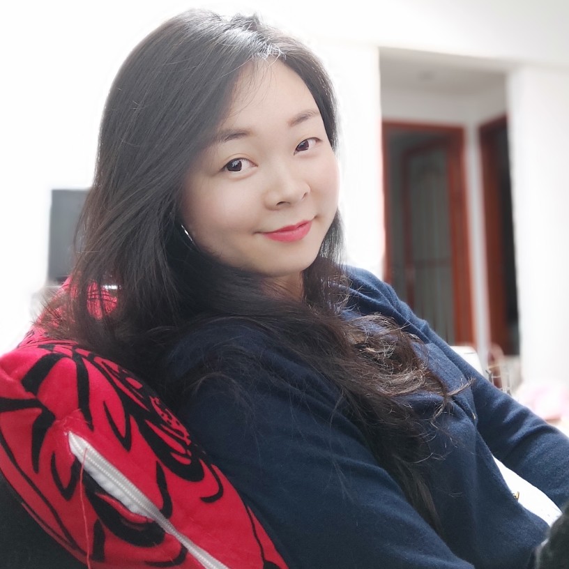 淡了伊人妆的照片