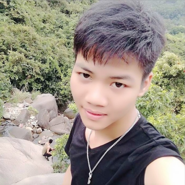 锦瑟有魅力的照片