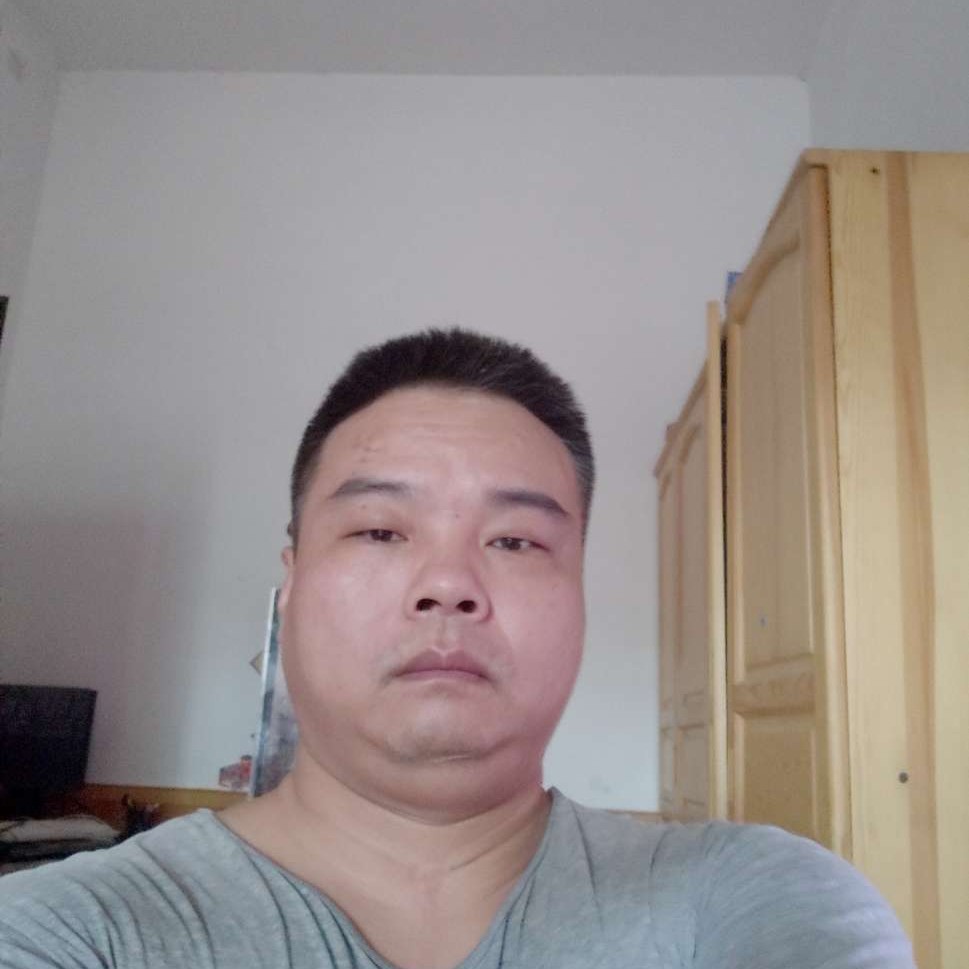 玩命浅吻小白菜的照片