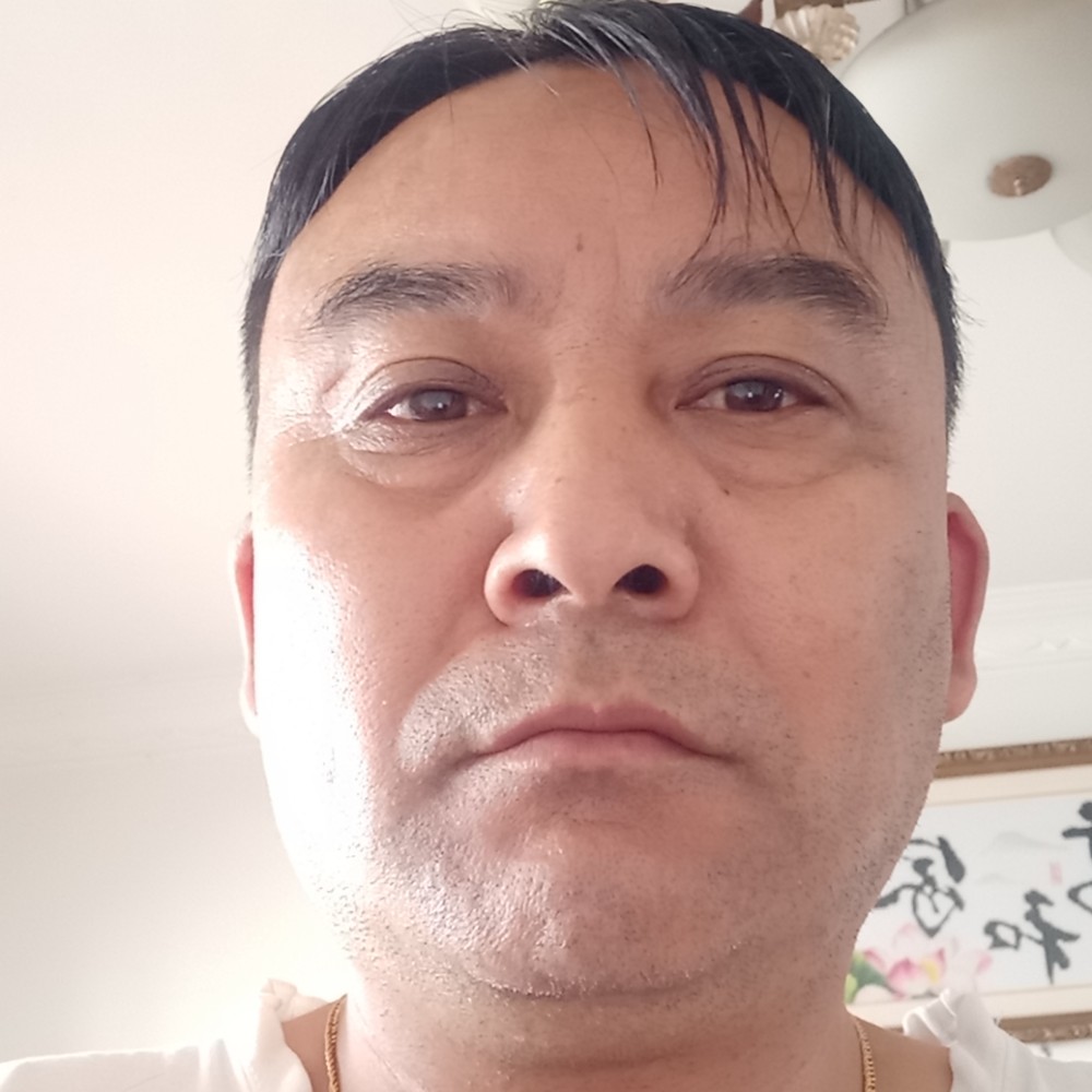 身影停止明媚的照片