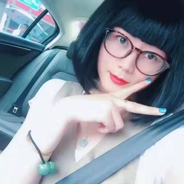 悲凉与小兔子的照片