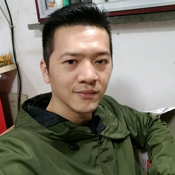 开心飞侠的照片