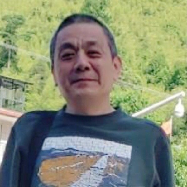 安东？的照片