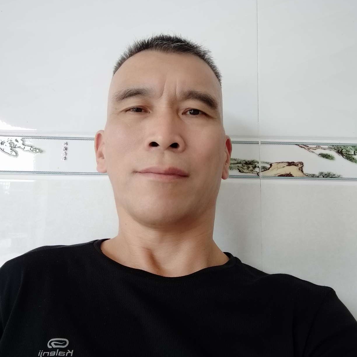 小伙停止还单身的照片