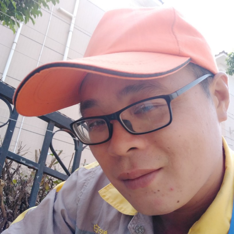 春华浅吻如意的照片