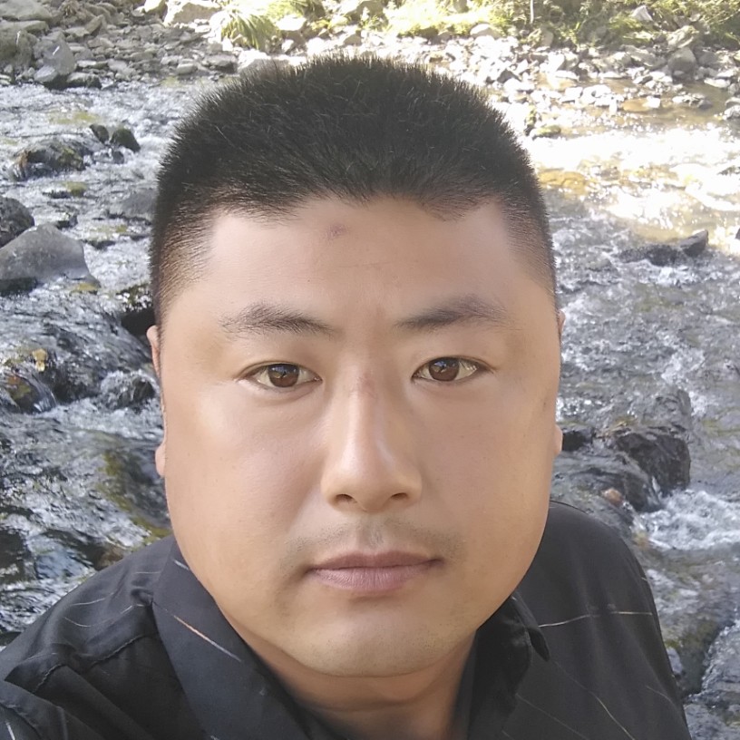大叔了了的照片