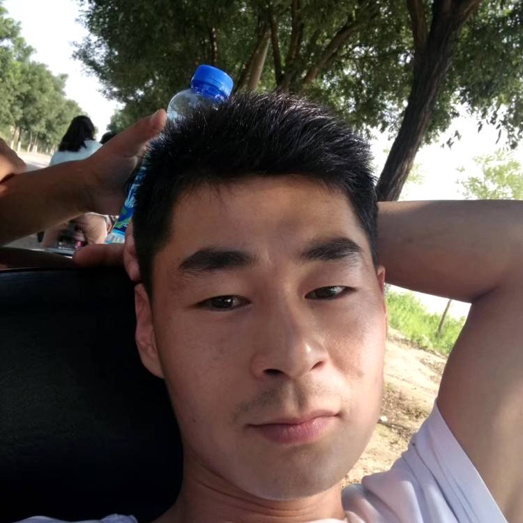 沉默等于月饼的照片