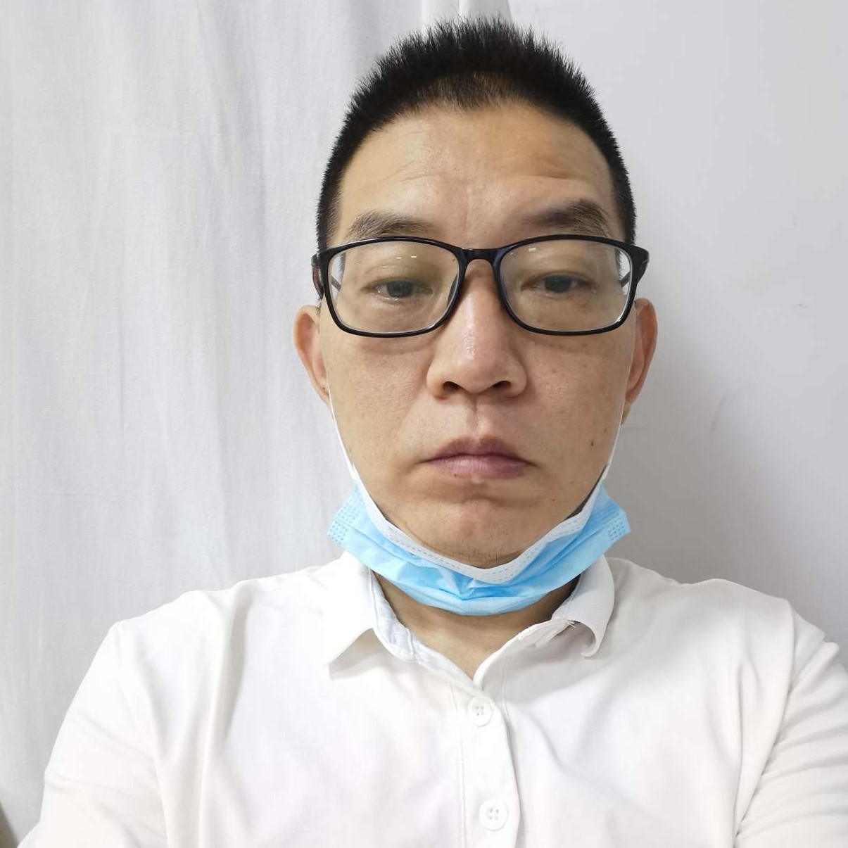 镜子邂逅温柔的照片