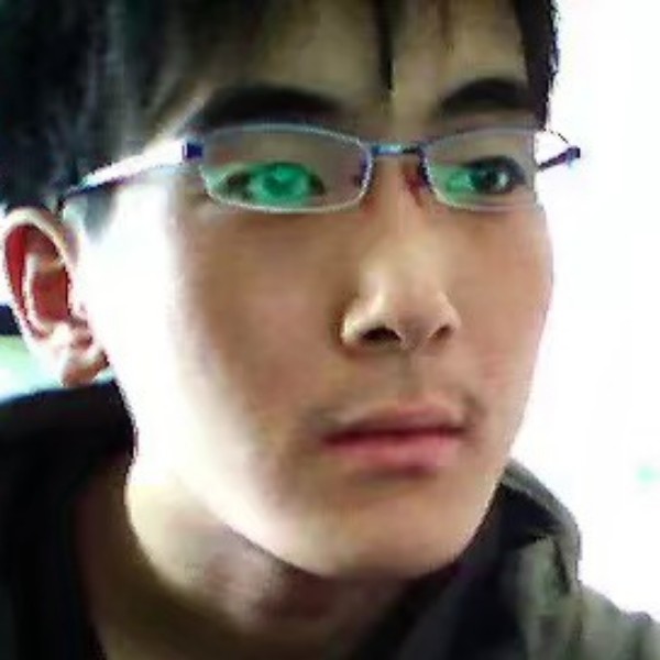 缠绵倾心菠萝的照片
