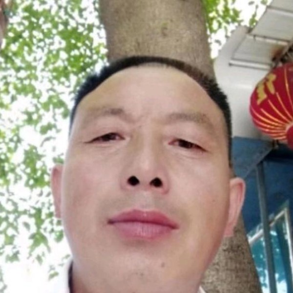 大胆等于大叔的照片
