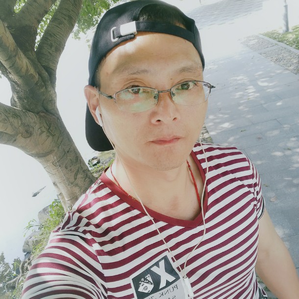 程博的照片