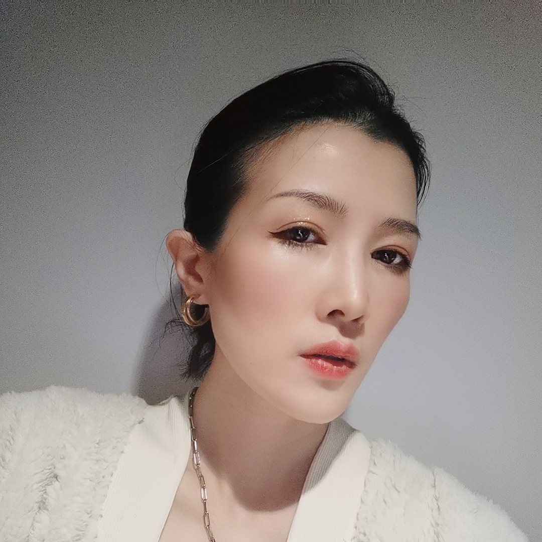 ....？的照片