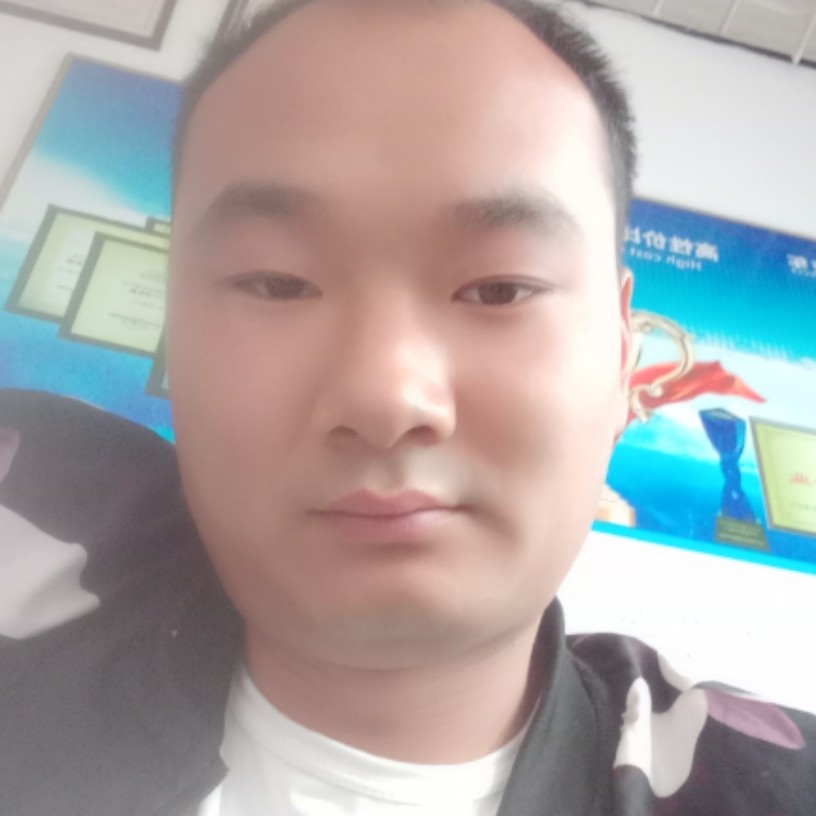 有点小淘气的照片