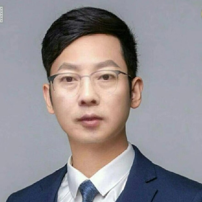 笑点低的大门的照片