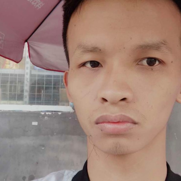 会撒娇浅吻柠檬的照片