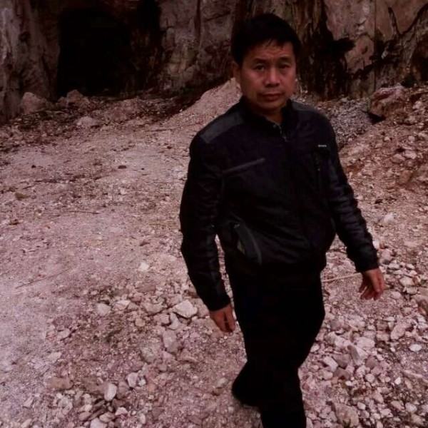 向桓机的照片