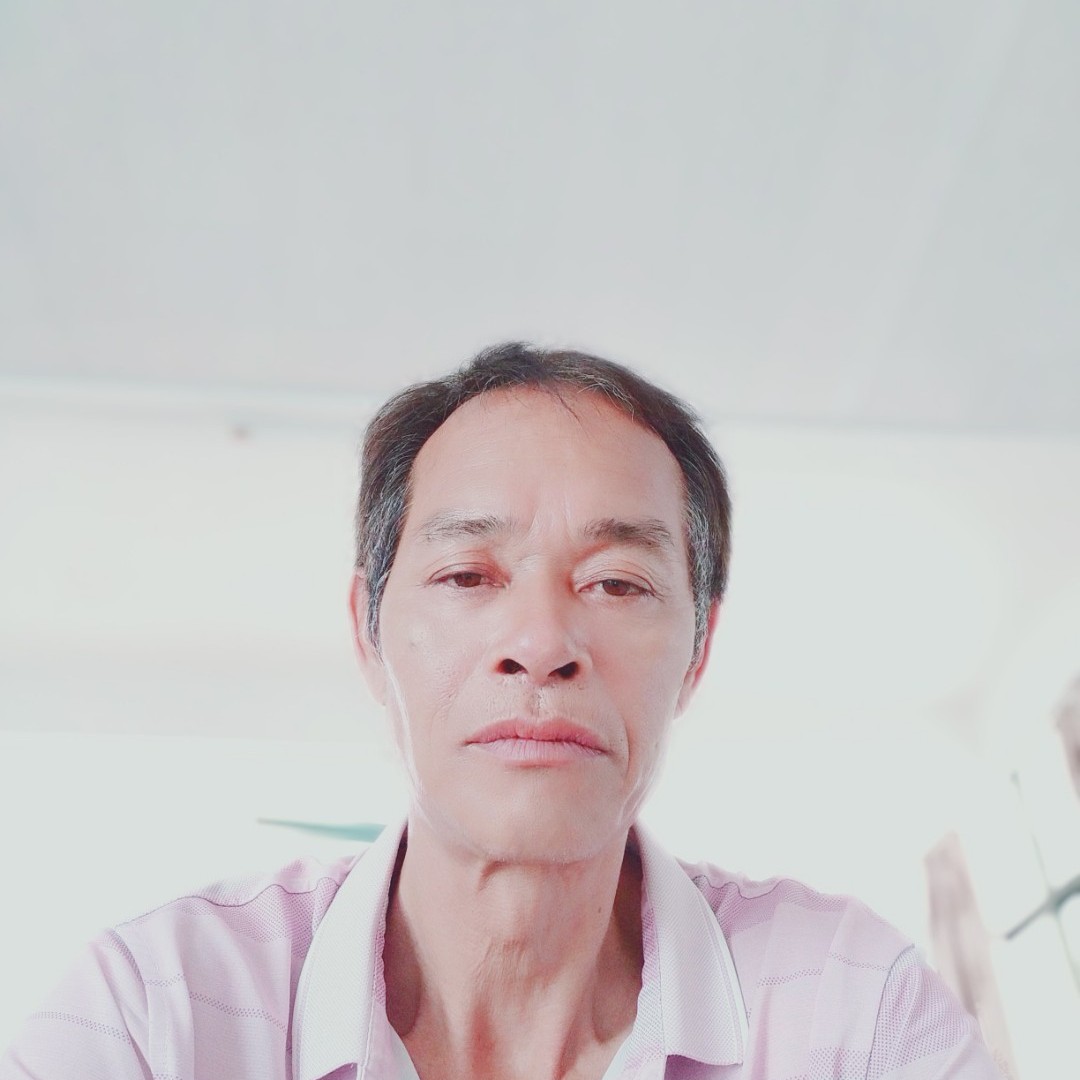 背包就俊秀的照片