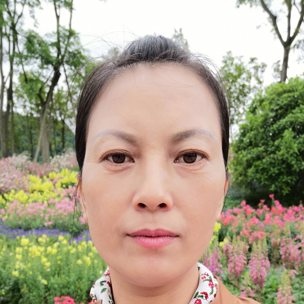 莉瓊的照片