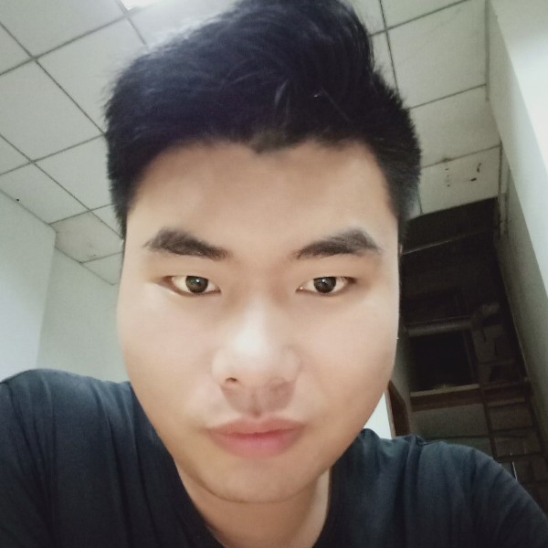 戊阳的照片