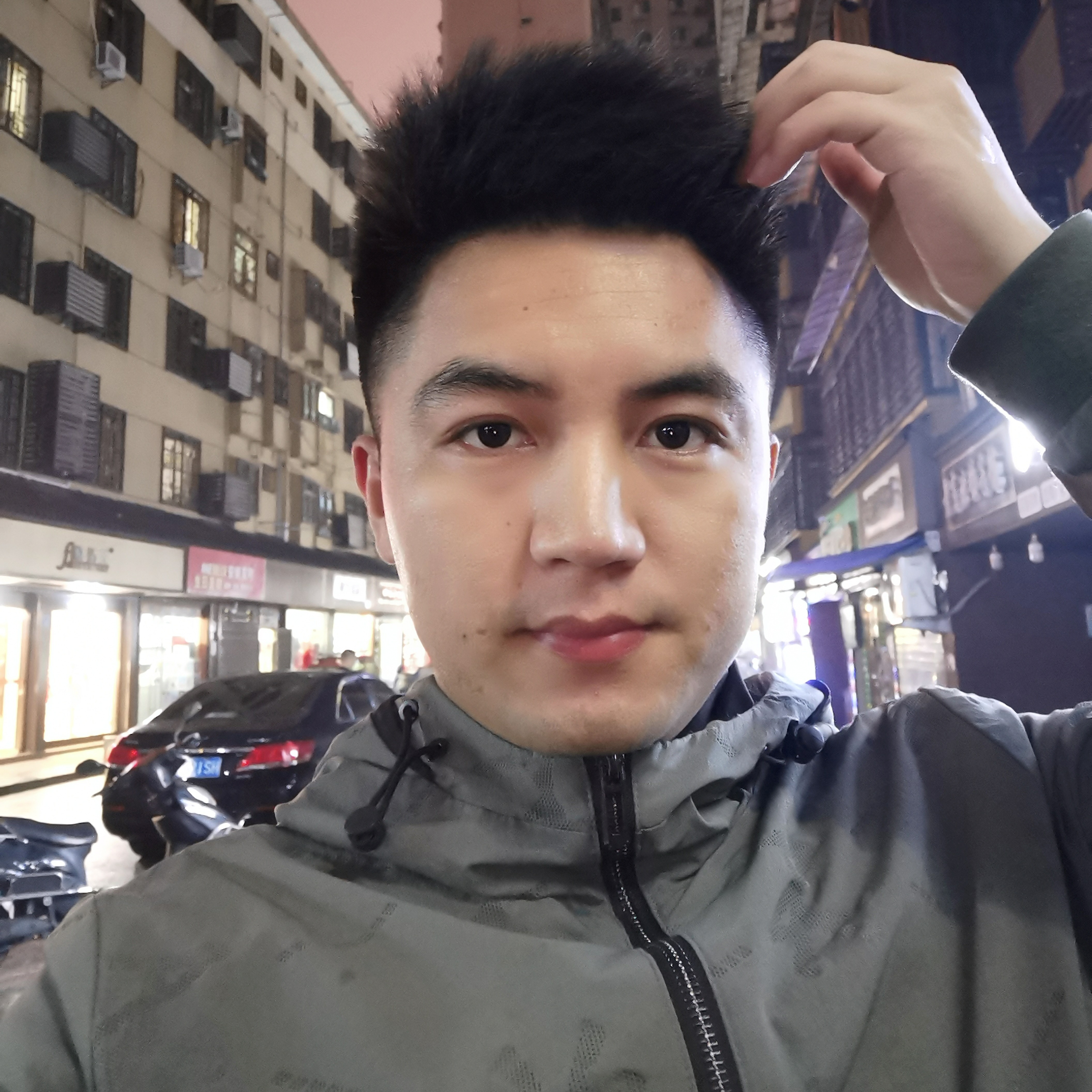 唯一的漫步晨阳的照片