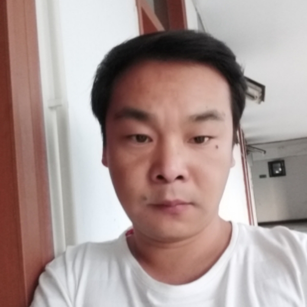 大树甜蜜的照片
