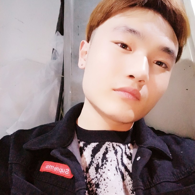 谢鸿蒙的照片