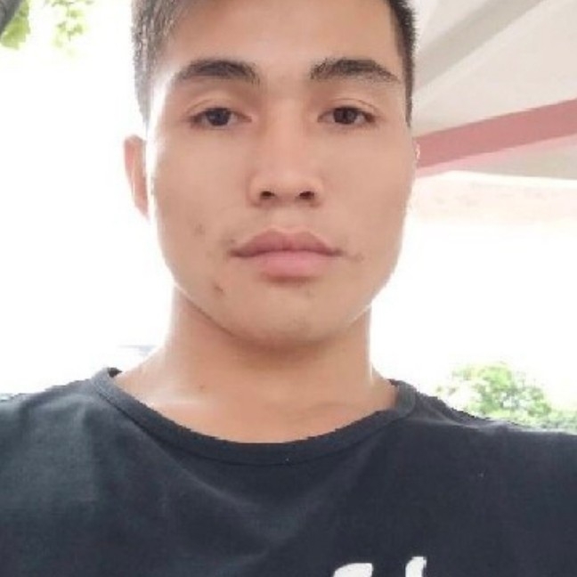 梁华深的照片