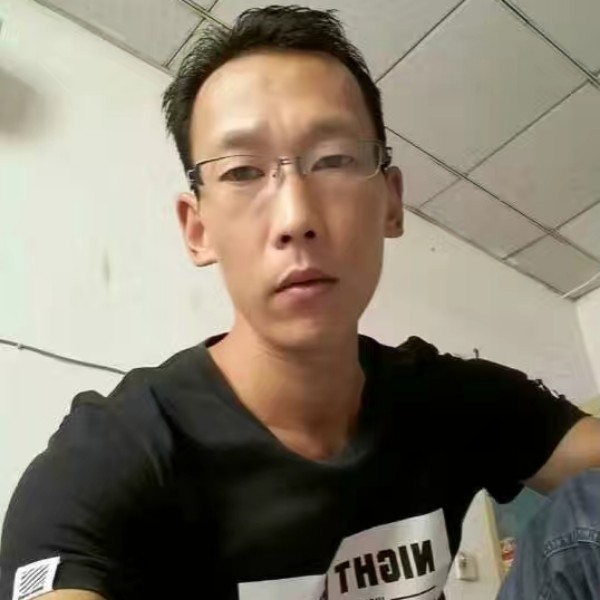 大意深拥微凉的照片