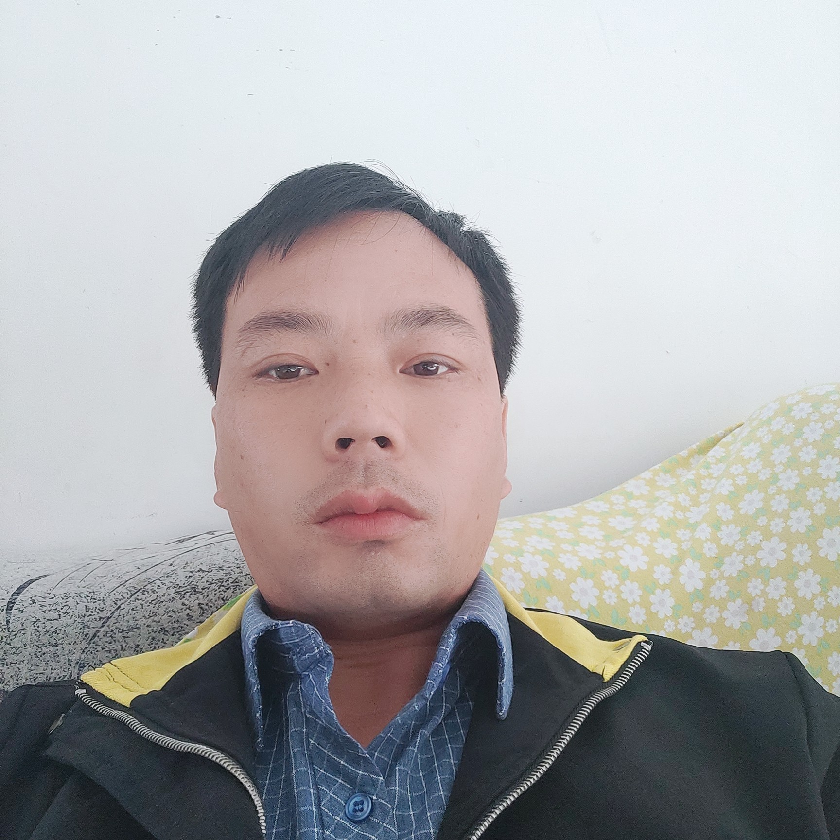 毛衣邂逅失眠的照片