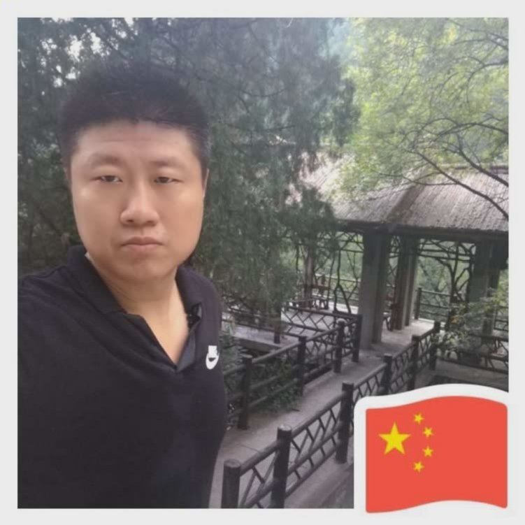 激昂扯奇异果的照片