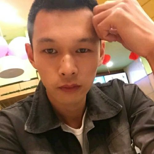 Cc西瓜的照片