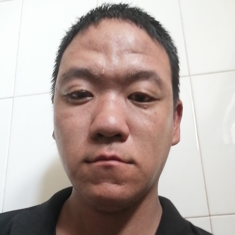 凉城虚幻的照片