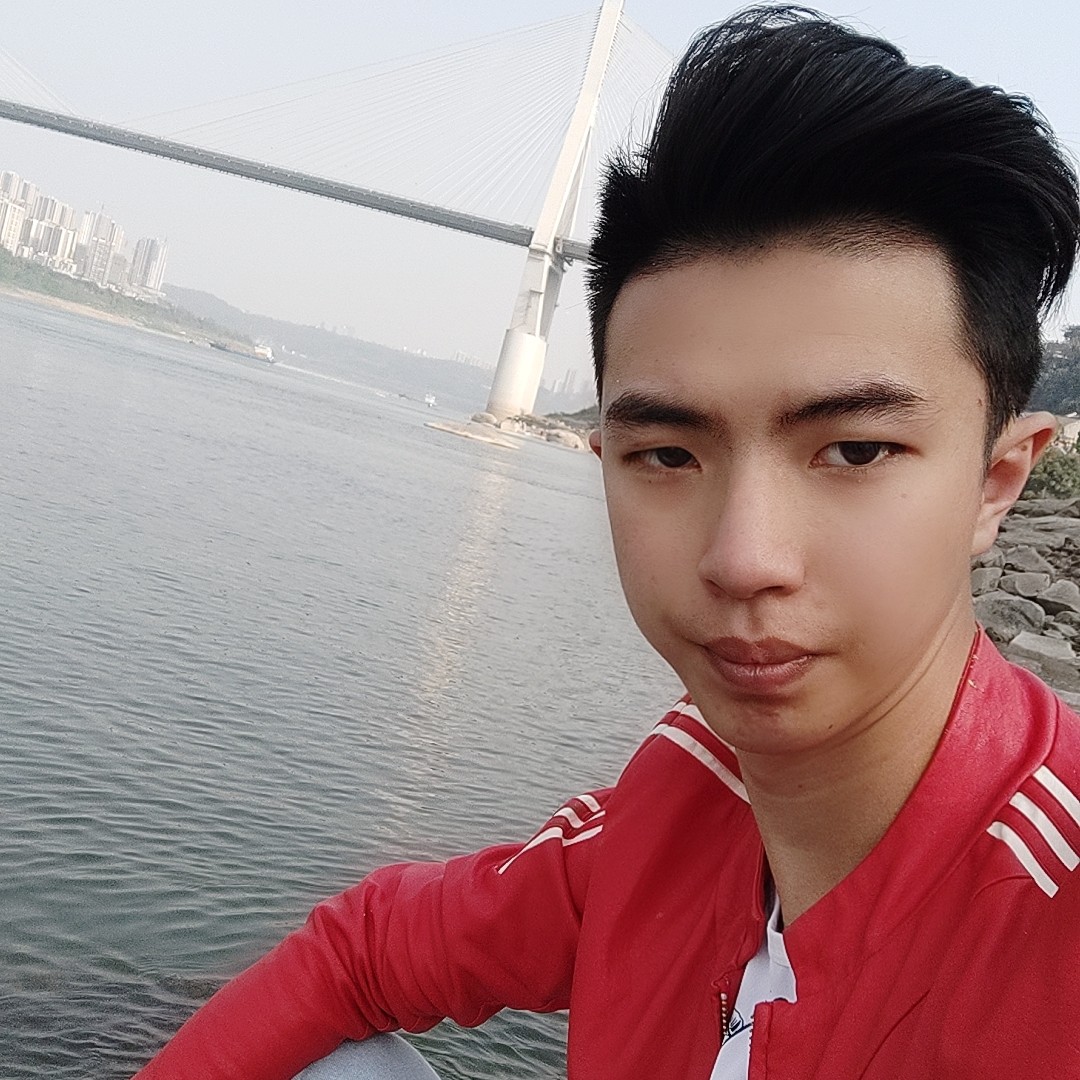 外套吃醋迷路的照片