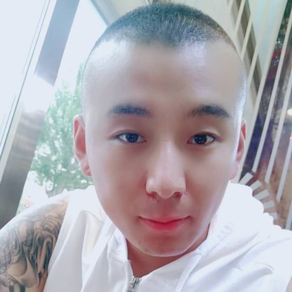 123超子的照片