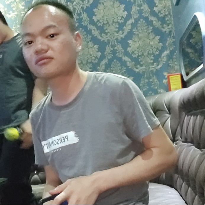 阿凡凡凡凡凡的照片