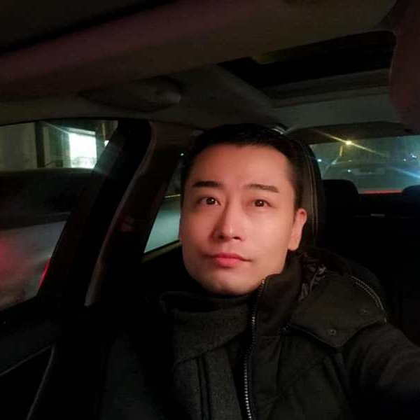 汪明俊的照片