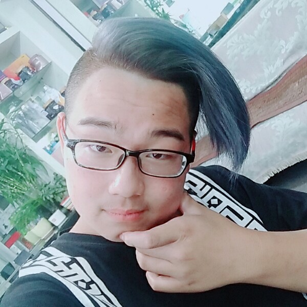 刘宣宝的照片