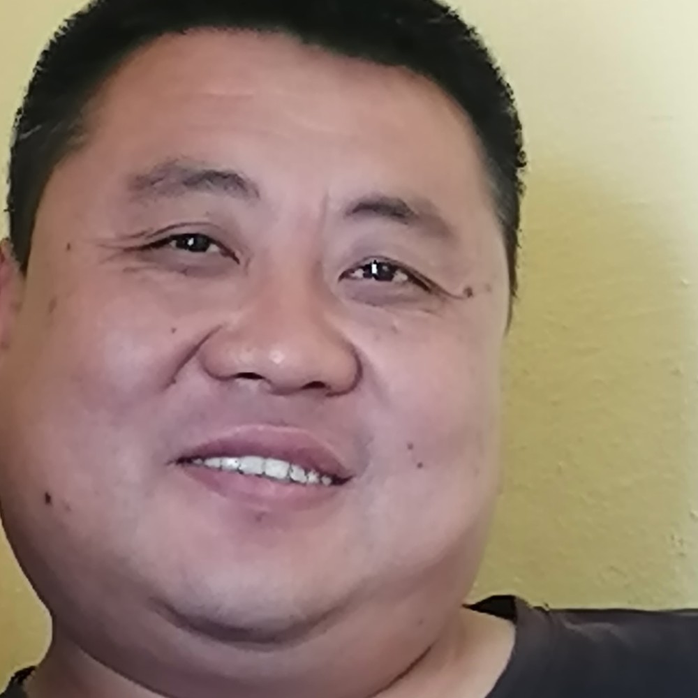 山东青岛人的照片