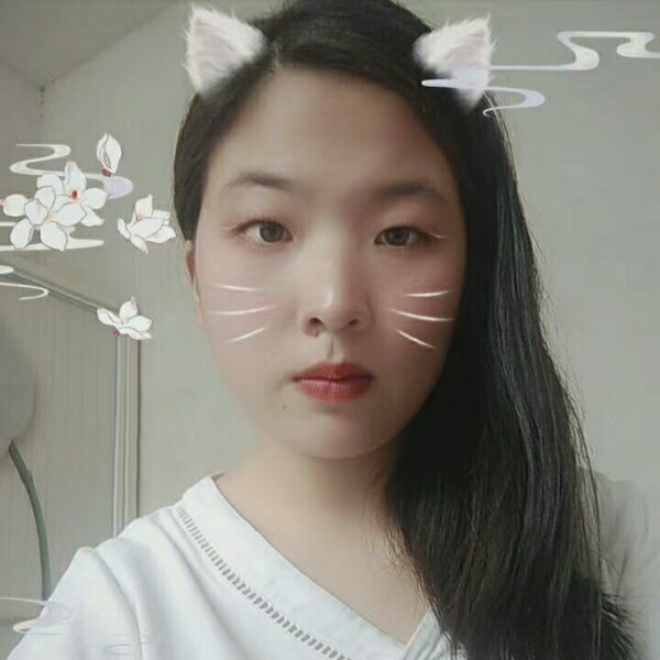 思思美女的照片