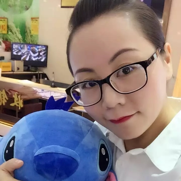 无语慢慢的照片