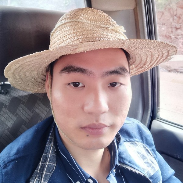 单身小汪一只的照片